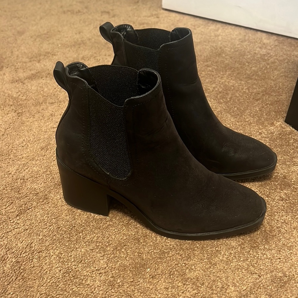 MIA Black suede booties